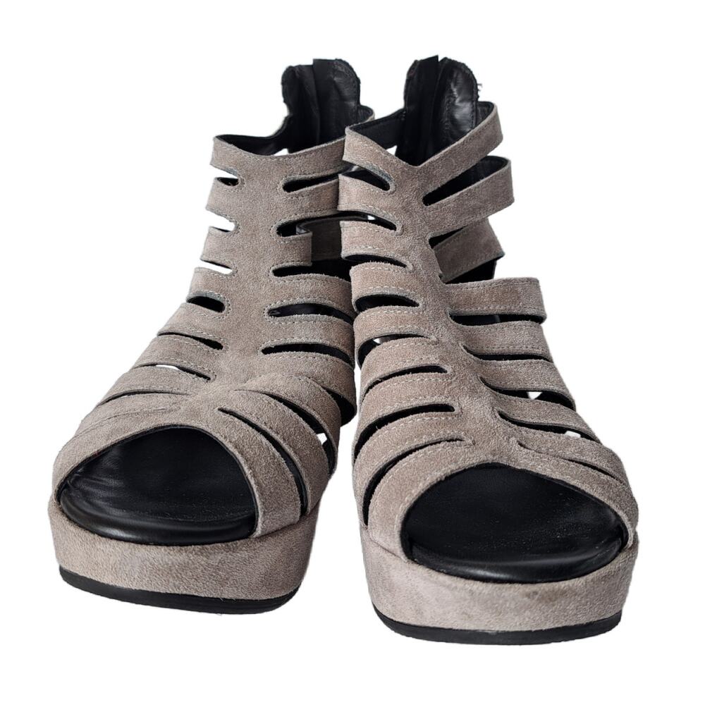 Cordani Electra Grey Suede Caged Cutout Wedge Heels Size 38 7.5/8 - Picture 5 of 10